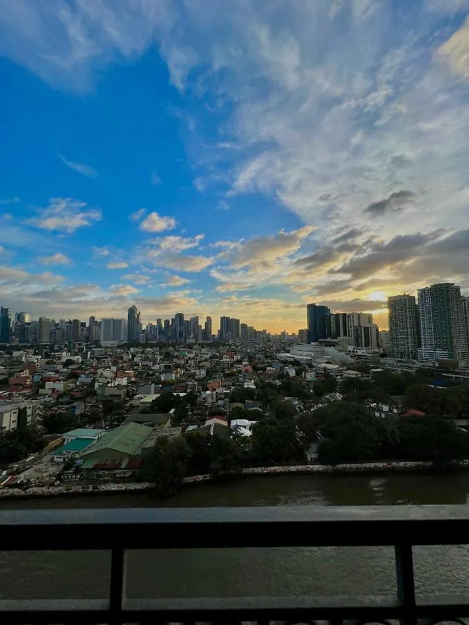 Minimalist Nordic 1Br With Balcony River View 마닐라 아파트